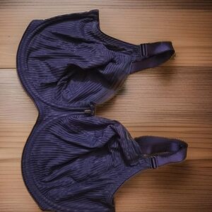 ☕️FANTASIE UNDERWIRE BRA SIZE 36I